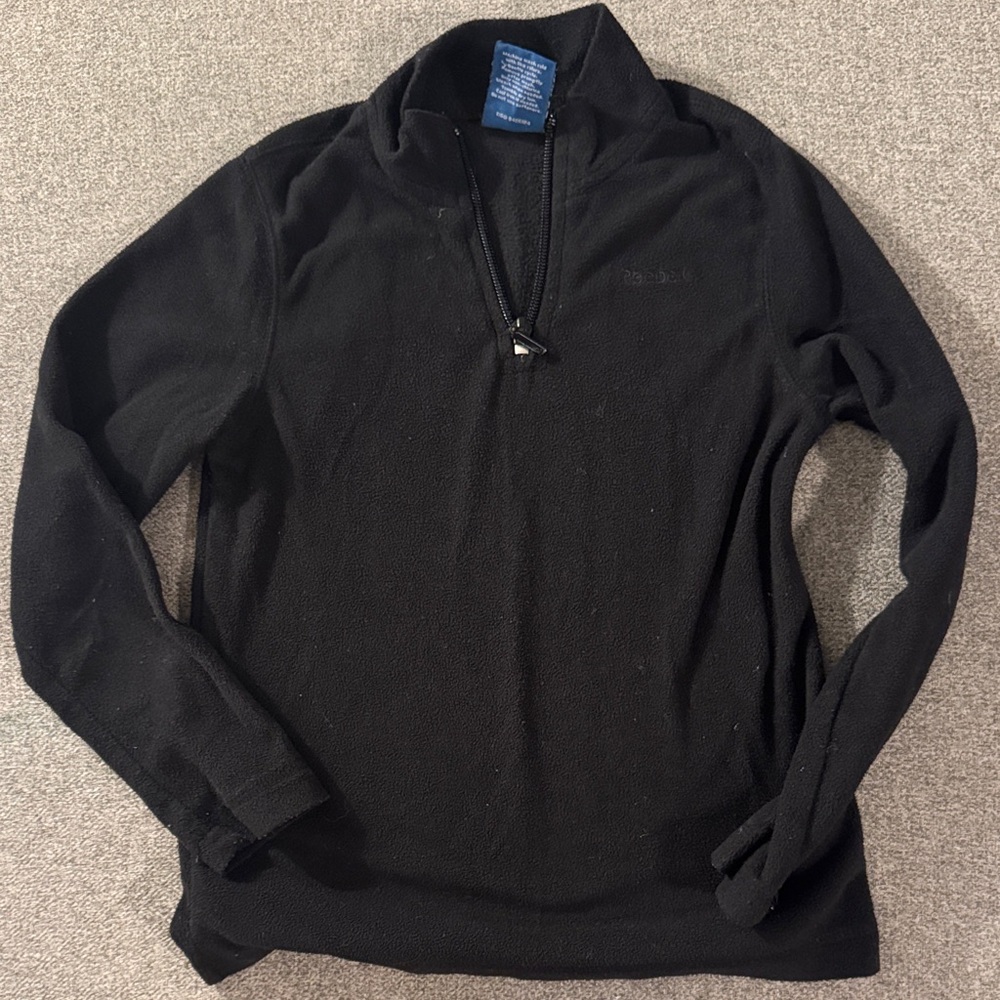 3/$15 Reebok Black Kids Pullover Top